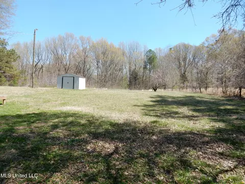 Exterior - 3830 S Baldwin Rd, Hernando, MS 38632 photo 6 of 10