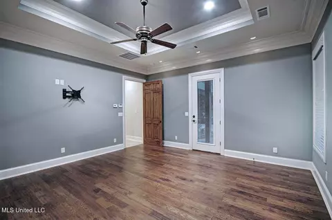 Bedroom - 512 Durrango Dr, Brandon, MS 39047 photo 4 of 5