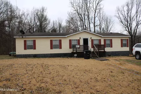 2843 Prichard Rd, Coldwater, MS 38618