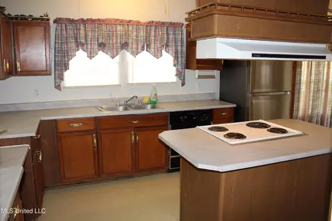 2843 Prichard Rd, Coldwater, MS 38618 photo 9