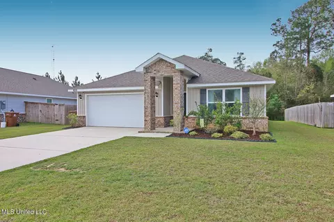 6515 Eastland Cir, Biloxi, MS 39532