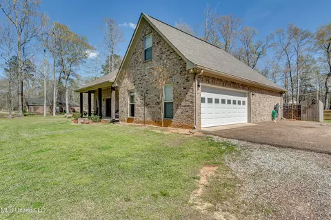 1317 Star Rd, Brandon, MS 39042 photo 4