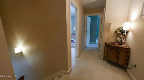 Entry Way - 50 Moss Forest Cir, Jackson, MS 39211 photo 2 of 8