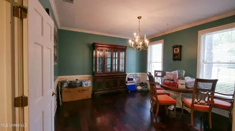 Dining - 50 Moss Forest Cir, Jackson, MS 39211 photo 1 of 4