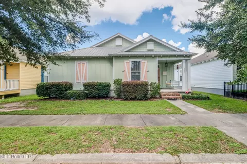506 John Baptiste St, Bay Saint Louis, MS 39520