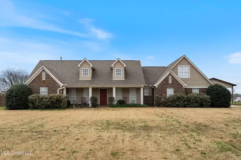 318 Cold Water Bnd, Holly Springs, MS 38635