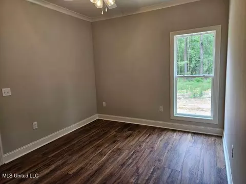 Bedroom - 441 Barksdale Rd, Brandon, MS 39047 photo 2 of 2
