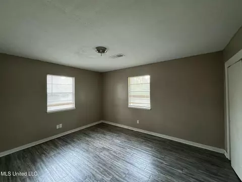 3118 Shirley Dr, Jackson, MS 39212 photo 18