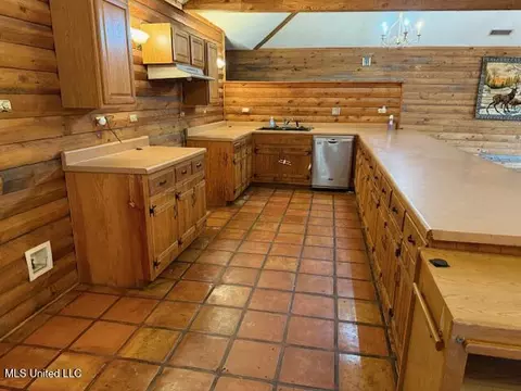 Kitchen - 4572 Highway 178, Potts Camp, MS 38659 photo 2 of 3