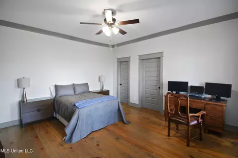 Bedroom - 7243 N Highway 433, Benton, MS 39039 photo 3 of 10