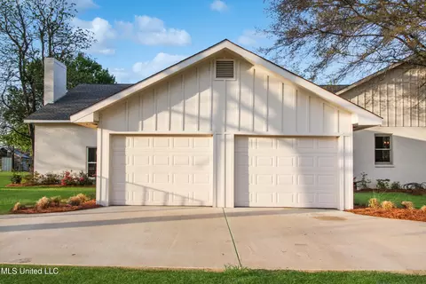 Exterior - 7243 N Highway 433, Benton, MS 39039 photo 6 of 12