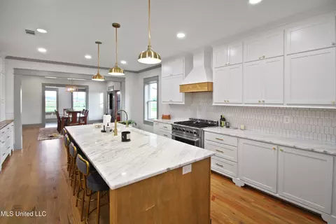 Kitchen - 7243 N Highway 433, Benton, MS 39039 photo 3 of 7