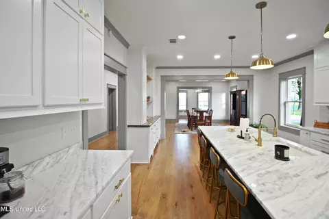 Kitchen - 7243 N Highway 433, Benton, MS 39039 photo 4 of 7