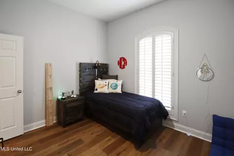 Bedroom - 714 Waters Dr, Madison, MS 39110 photo 5 of 8