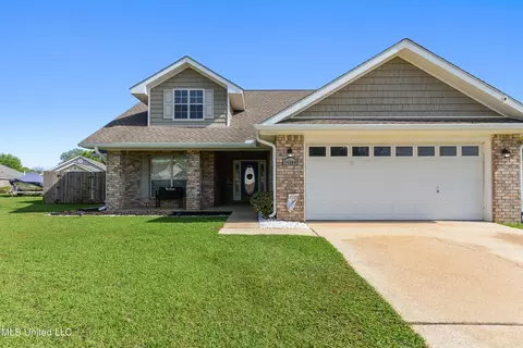 14984 Clear Springs Dr, Biloxi, MS 39532