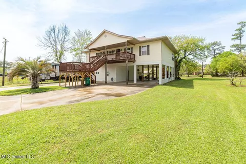 16063 W Daytona Dr, Pearlington, MS 39572