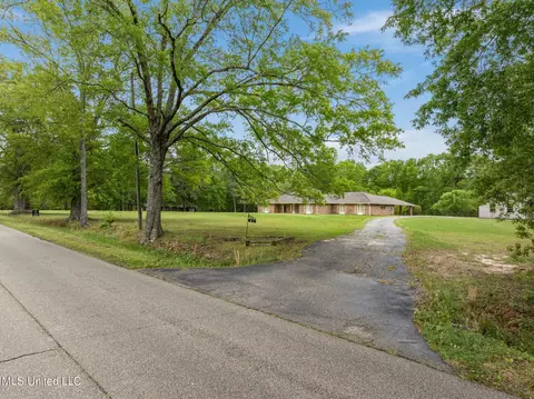 Exterior - 41 Todd Rd, Sumrall, MS 39482 photo 4 of 15