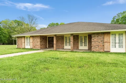 Exterior - 41 Todd Rd, Sumrall, MS 39482 photo 6 of 15