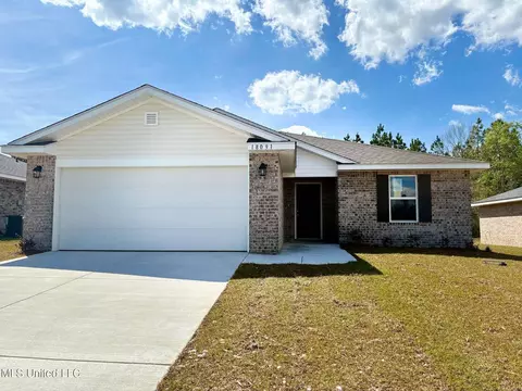 18091 Tiffany Renee Dr, Gulfport, MS 39503