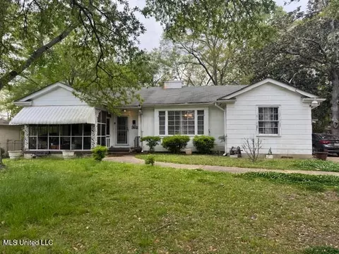 3923 Azalea Dr, Jackson, MS 39206