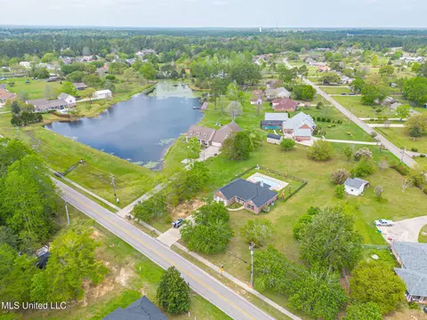 8132 Curry Rd, Biloxi, MS 39532 photo 31