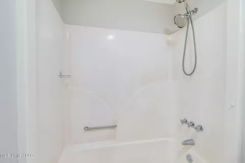 8132 Curry Rd, Biloxi, MS 39532 photo 15