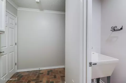 8132 Curry Rd, Biloxi, MS 39532 photo 23