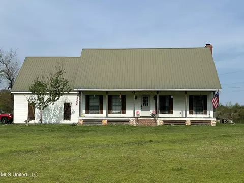 1179 Highway 25, Carthage, MS 39051