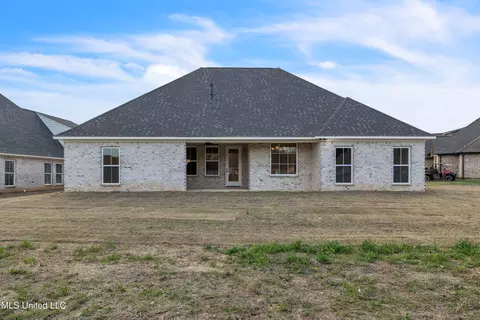 Exterior - 804 Trawler Cir, Brandon, MS 39047 photo 5 of 7