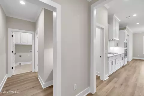 Entry Way - 804 Trawler Cir, Brandon, MS 39047 photo 5 of 7