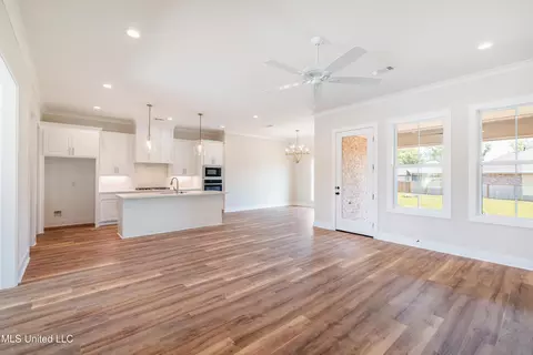 802 Trawler Cir, Brandon, MS 39047 photo 6