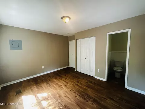 3084 Oak Forest Dr, Jackson, MS 39212 photo 19