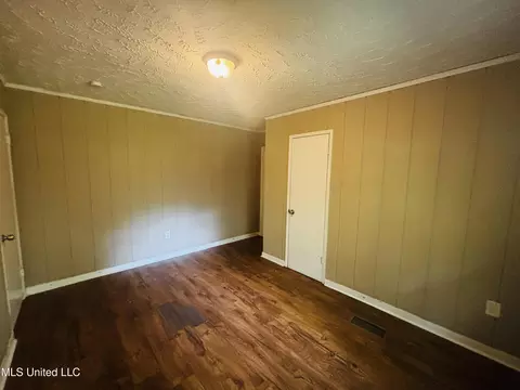 3084 Oak Forest Dr, Jackson, MS 39212 photo 9