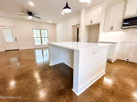 628 Mullican Rd, Florence, MS 39073 photo 10