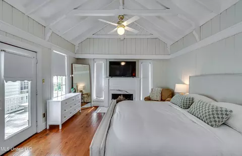 Bedroom - 617 Seneca Ave, Jackson, MS 39216 photo 2 of 10