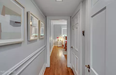 Entry Way - 617 Seneca Ave, Jackson, MS 39216 photo 2 of 2