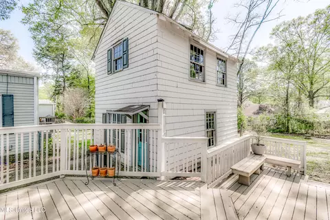 Exterior - 617 Seneca Ave, Jackson, MS 39216 photo 7 of 12