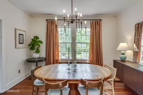 Dining - 617 Seneca Ave, Jackson, MS 39216 photo 1 of 3