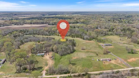 5727 S Watson Desoto Rd, Byhalia, MS 38611