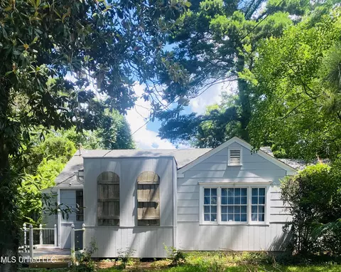 310 Hartfield St, Jackson, MS 39216