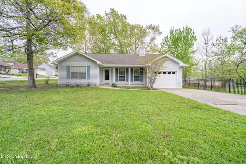 Exterior - 9727 Pokai St, Diamondhead, MS 39525 photo 2 of 10