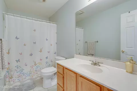 Bath - 9727 Pokai St, Diamondhead, MS 39525 photo 2 of 2