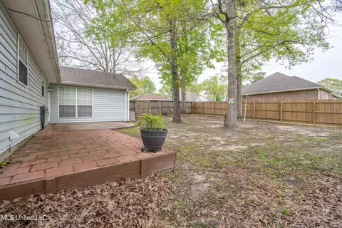 Exterior - 9727 Pokai St, Diamondhead, MS 39525 photo 8 of 10