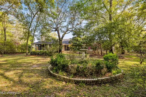 5561 E Diamondhead Dr, Diamondhead, MS 39525 photo 42