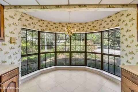 5561 E Diamondhead Dr, Diamondhead, MS 39525 photo 17