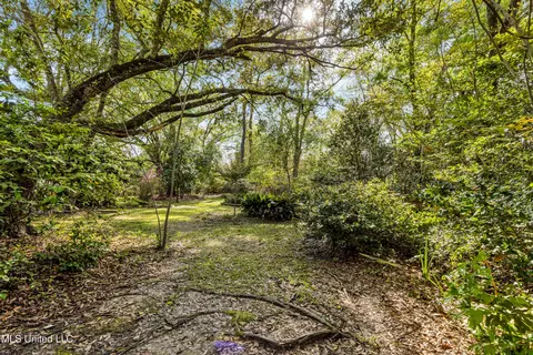 5561 E Diamondhead Dr, Diamondhead, MS 39525 photo 45