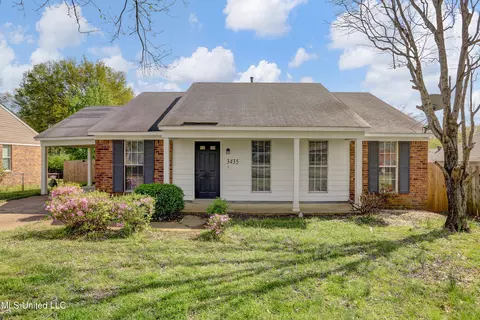 3435 Carroll Dr, Horn Lake, MS 38637