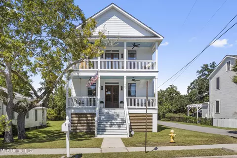 Exterior - 457 E Second St, Pass Christian, MS 39571 photo 1 of 7