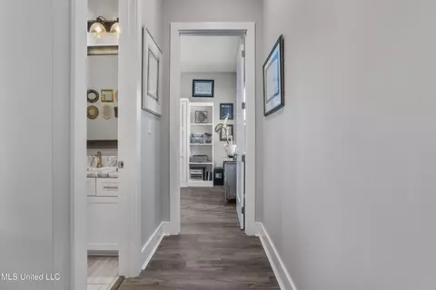 Entry Way - 457 E Second St, Pass Christian, MS 39571 photo 3 of 8