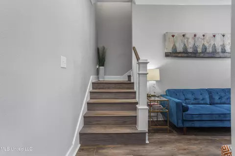 Entry Way - 457 E Second St, Pass Christian, MS 39571 photo 4 of 8